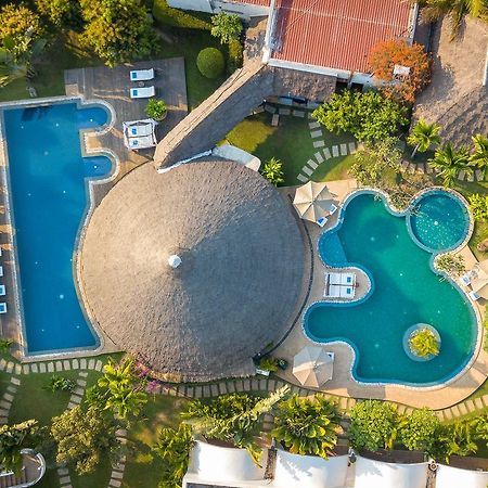 Navutu Dreams Resort & Wellness Retreat سيام ريب المظهر الخارجي الصورة